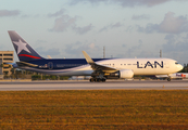 LAN Airlines Boeing 767-316(ER) (HC-CJA) at  Miami - International, United States