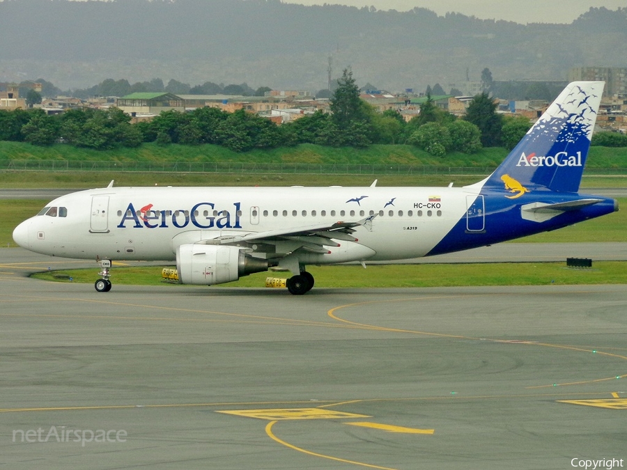 AeroGal - Aerolineas Galapagos Airbus A319-112 (HC-CKO) | Photo 38975