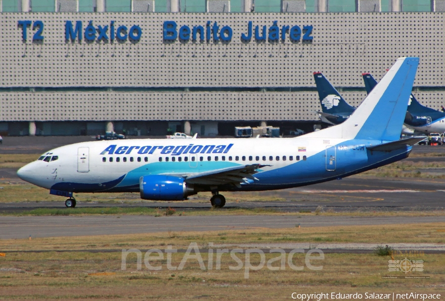 Aeroregional Boeing 737-5Y0 (HC-CUH) | Photo 389381
