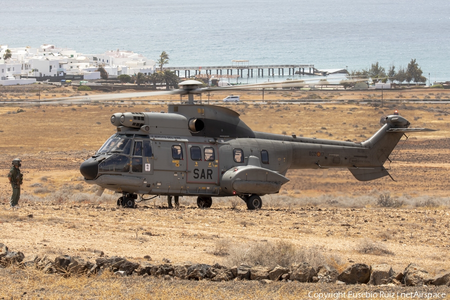 Spanish Air Force (Ejército del Aire) Eurocopter AS332L1 Super Puma (HD.21-17) | Photo 449848