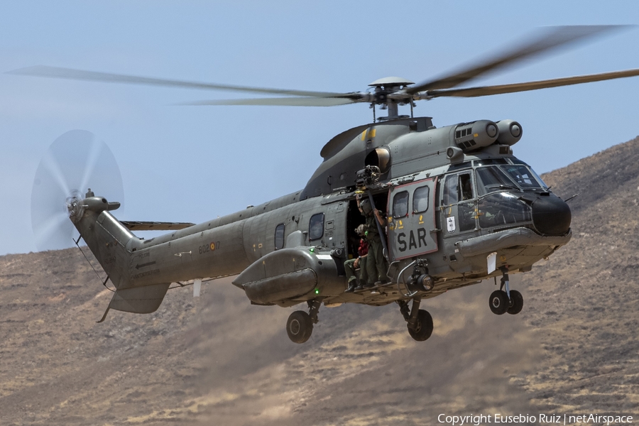 Spanish Air Force (Ejército del Aire) Eurocopter AS332L1 Super Puma (HD.21-17) | Photo 450676