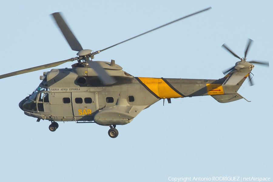 Spanish Air Force (Ejército del Aire) Aerospatiale AS332B1 Super Puma (HD.21-04) | Photo 133338