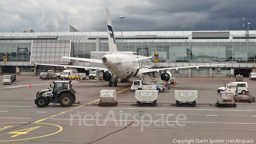 Aviation photo 327186
