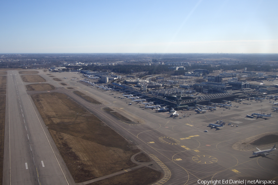 Aviation photo 44743