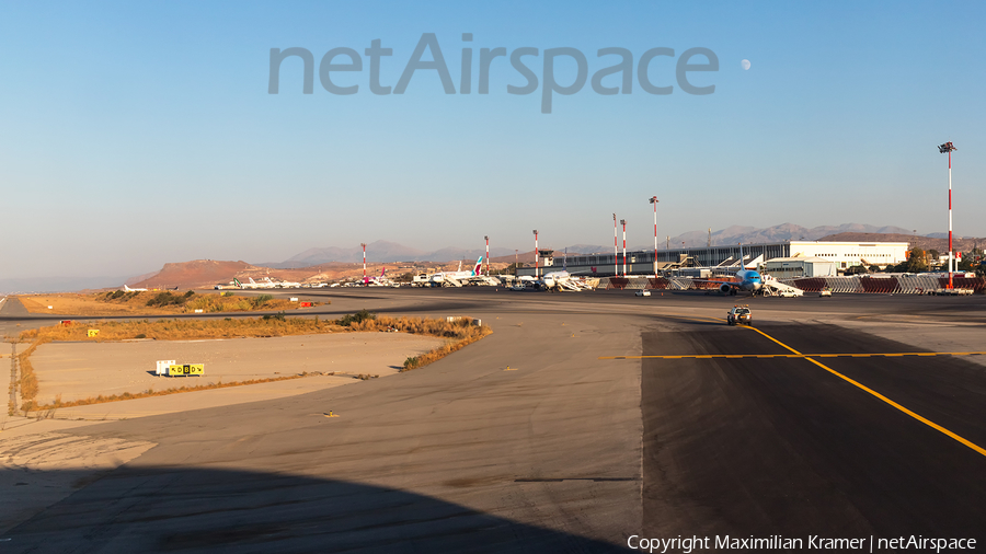 Aviation photo 523774