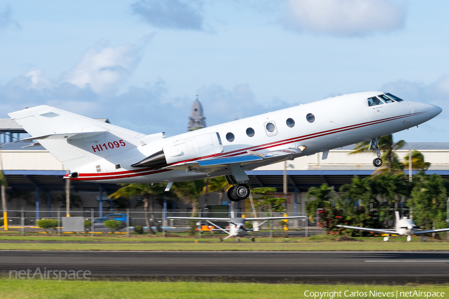 Servicios de Transporte Aereos Dominicanos (SETRAD) Dassault Falcon 200 (HI1095) | Photo 602862