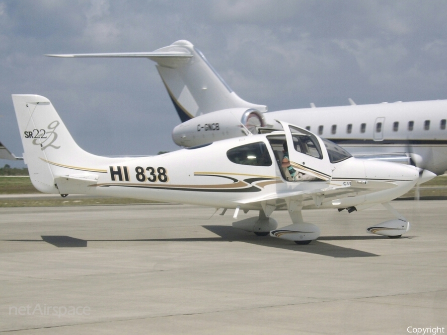 (Private) Cirrus SR22 G2 (HI838) | Photo 164422