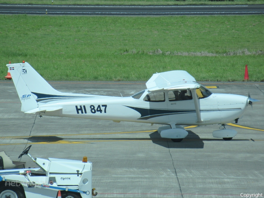 (Private) Cessna 172S Skyhawk SP (HI847) | Photo 313511