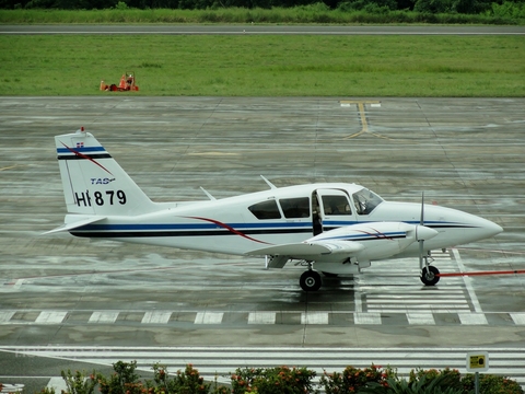 TAS - Tropical Aero Servicios Piper PA-23-250 Aztec E (HI879) at  Santo Domingo - La Isabela International, Dominican Republic