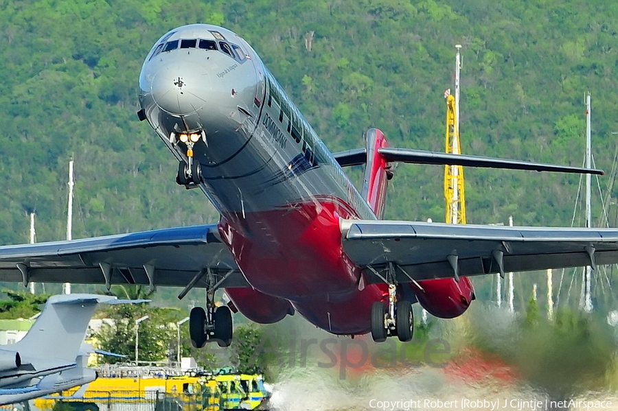 PAWA Dominicana McDonnell Douglas MD-82 (HI914) | Photo 163262