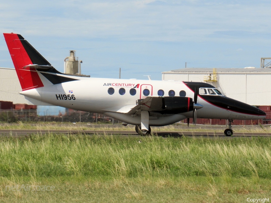 ACSA - Air Century BAe Systems 3201 Super Jetstream 32 (HI956) | Photo 193241