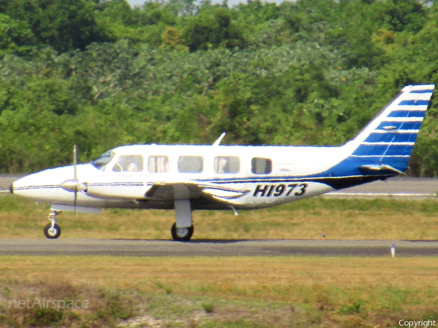 Republic Flight Lines Piper PA-31-350 Navajo Chieftain (HI973) | Photo 246894