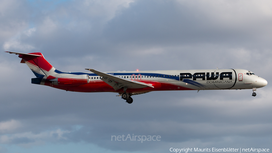 PAWA Dominicana McDonnell Douglas MD-83 (HI977) | Photo 150445