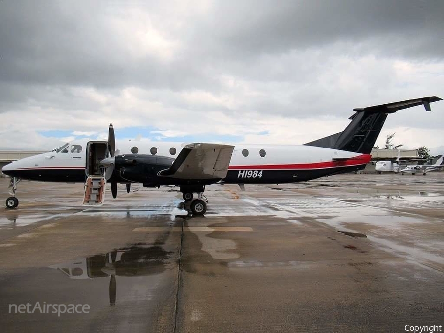 Servicios Aereos Profesionales Beech 1900C-1 (HI984) | Photo 240412