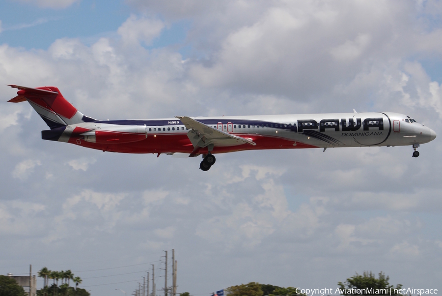 PAWA Dominicana McDonnell Douglas MD-83 (HI989) | Photo 184032