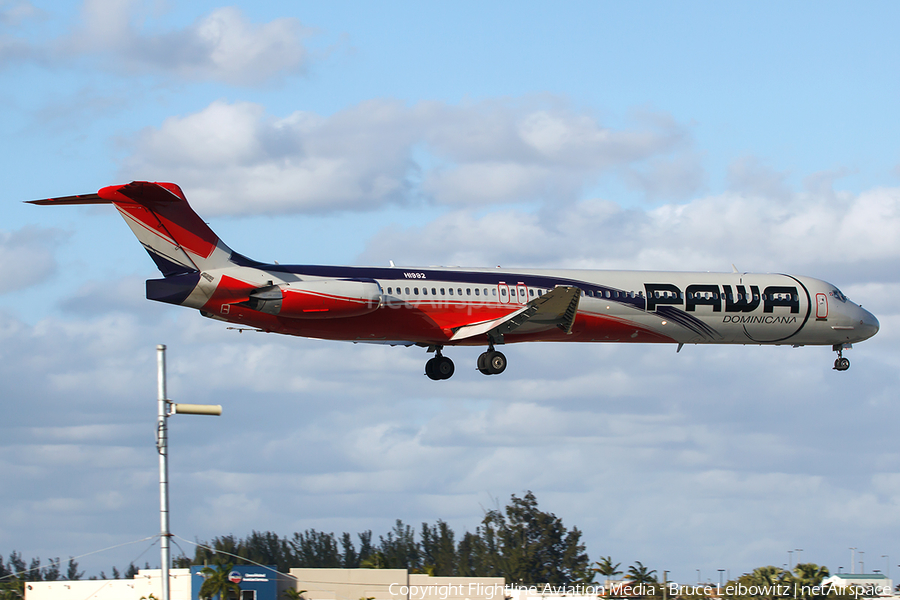 PAWA Dominicana McDonnell Douglas MD-83 (HI992) | Photo 166680
