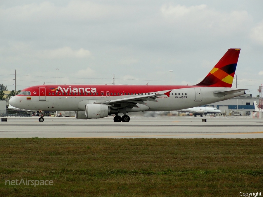 Avianca Airbus A320-214 (HK-4549) | Photo 20195