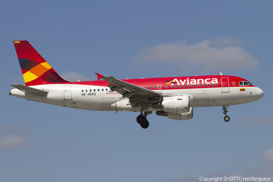 Avianca Airbus A319-115 (HK-4552) | Photo 432025