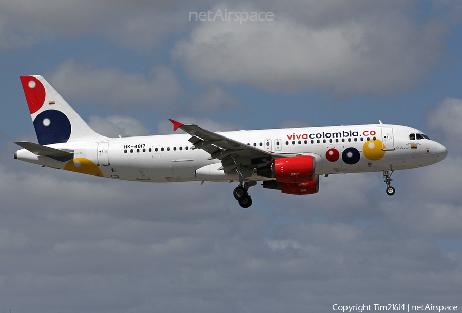 Viva Air Colombia Airbus A320-214 (HK-4817) | Photo 493350