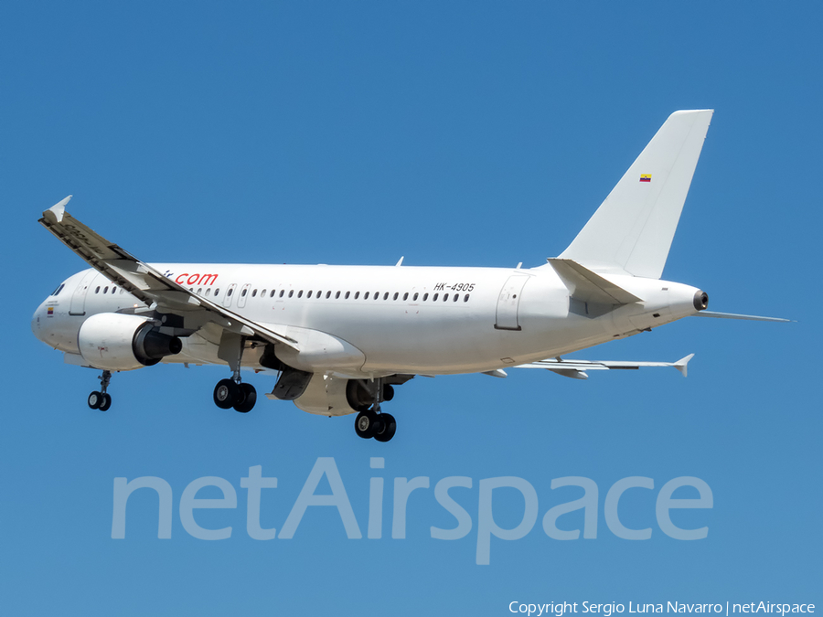 Viva Air Colombia Airbus A320-214 (HK-4905) | Photo 284790