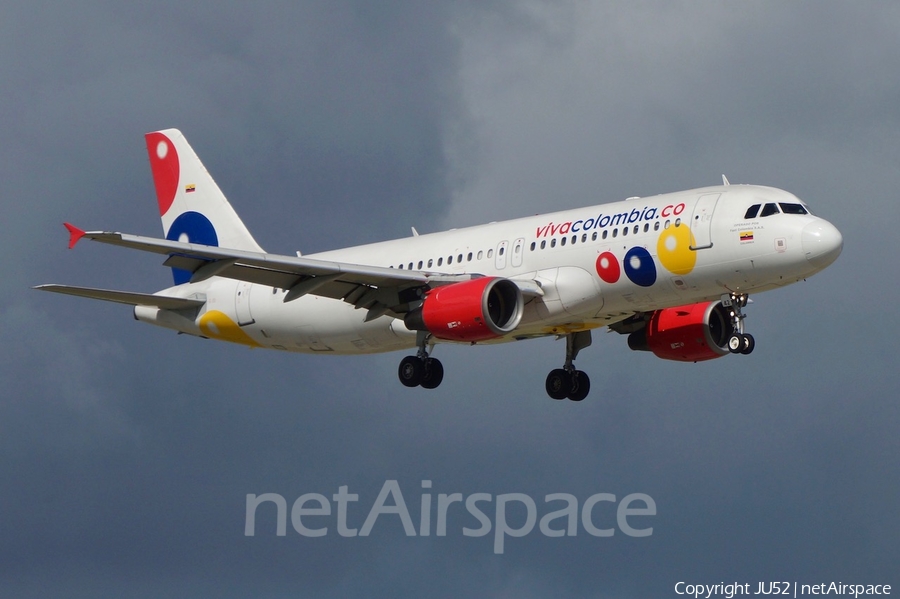Viva Air Colombia Airbus A320-214 (HK-5142) | Photo 291827