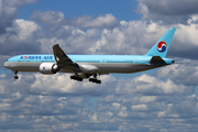 Korean Air Boeing 777-3B5(ER) (HL7204) at  Frankfurt am Main, Germany