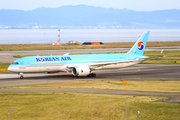 Korean Air Boeing 787-9 Dreamliner (HL7206) at  Osaka - Kansai International, Japan