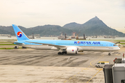 Korean Air Boeing 787-9 Dreamliner (HL7207) at  Hong Kong - Chek Lap Kok International, Hong Kong