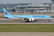 Korean Air Boeing 787-9 Dreamliner (HL7208) at  Seoul - Incheon International, South Korea