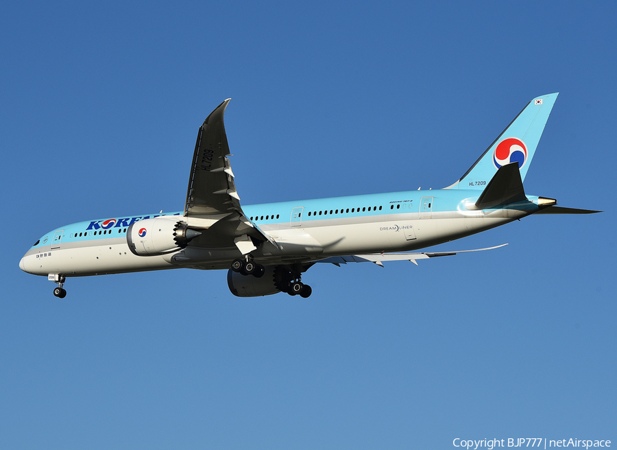 Korean Air Boeing 787-9 Dreamliner (HL7209) | Photo 468962