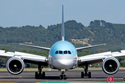 Korean Air Boeing 787-9 Dreamliner (HL7209) at  Madrid - Barajas, Spain