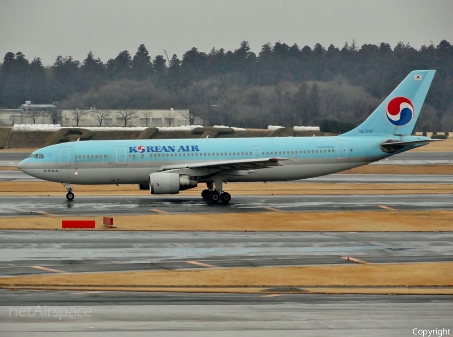 Korean Air Airbus A300B4-622R (HL7297) | Photo 77275