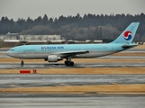 Korean Air Airbus A300B4-622R (HL7297) at  Tokyo - Narita International, Japan