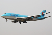 Korean Air Boeing 747-4B5 (HL7402) at  Frankfurt am Main, Germany