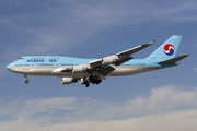 Korean Air Boeing 747-4B5 (HL7402) at  Los Angeles - International, United States