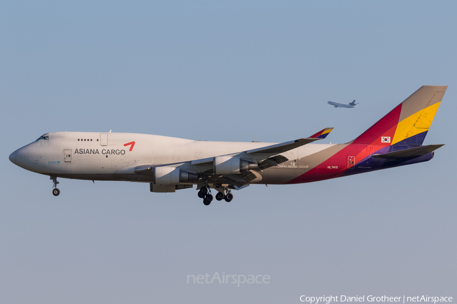 Asiana Cargo Boeing 747-48EM(BDSF) (HL7415) | Photo 109750