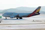 Asiana Airlines Boeing 747-48E (HL7428) at  Seoul - Incheon International, South Korea