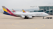 Asiana Airlines Boeing 747-48E (HL7428) at  Seoul - Incheon International, South Korea