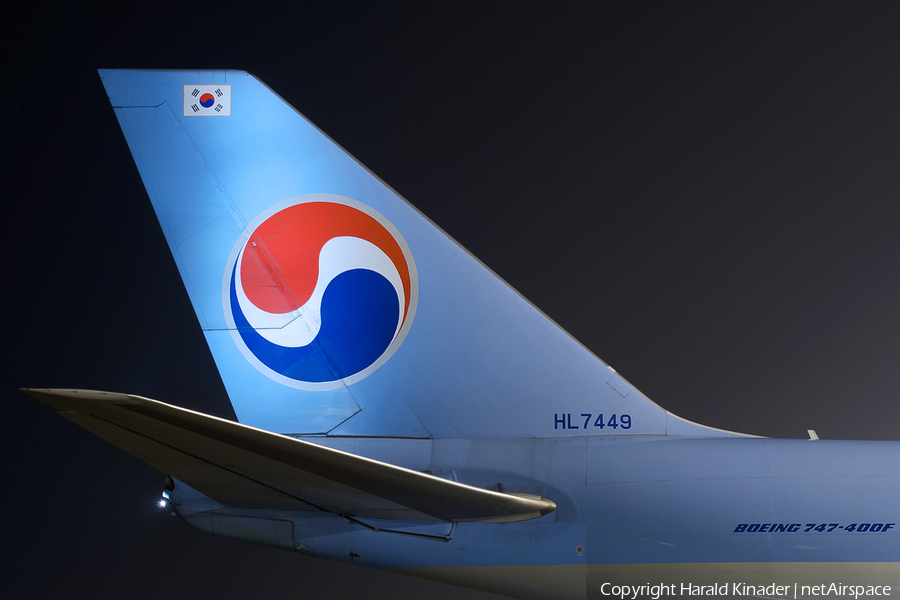 Korean Air Cargo Boeing 747-4B5F (HL7449) | Photo 305168