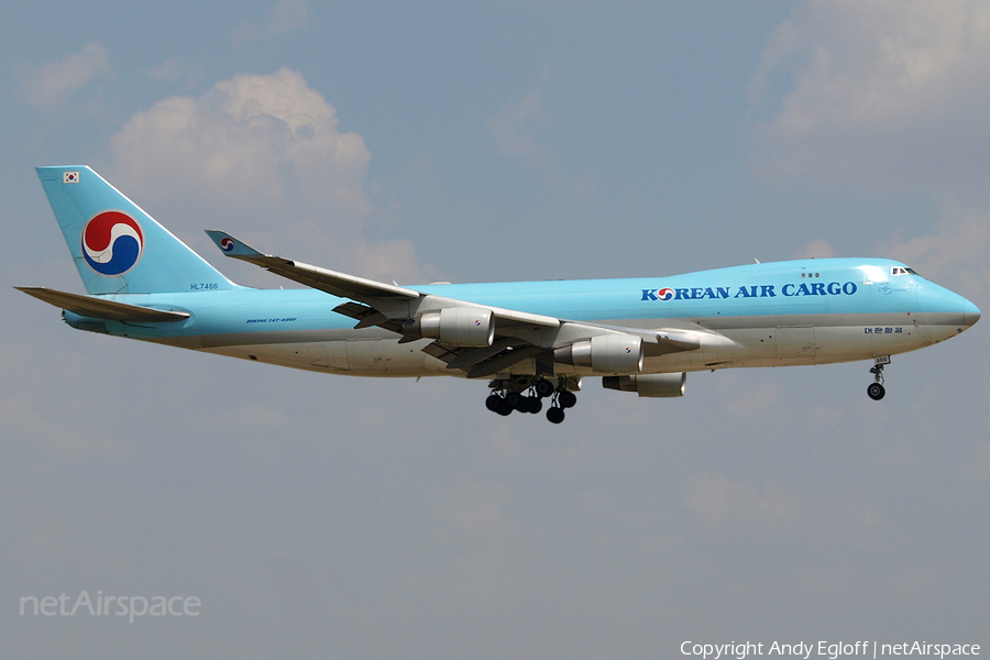 Korean Air Cargo Boeing 747-4B5F (HL7466) | Photo 225751