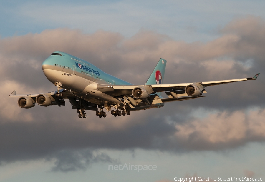 Korean Air Boeing 747-4B5 (HL7472) | Photo 74120