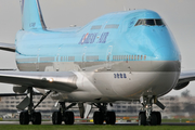 Korean Air Boeing 747-4B5 (HL7489) at  London - Heathrow, United Kingdom