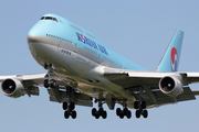 Korean Air Boeing 747-4B5 (HL7492) at  London - Heathrow, United Kingdom