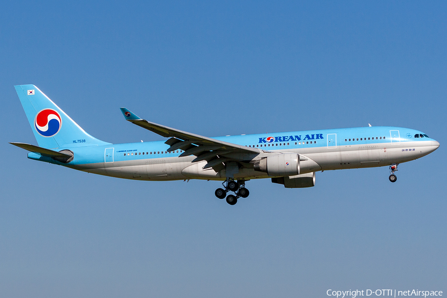 Korean Air Airbus A330-223 (HL7538) | Photo 203105