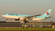 Korean Air Airbus A330-223 (HL7552) at  Amsterdam - Schiphol, Netherlands