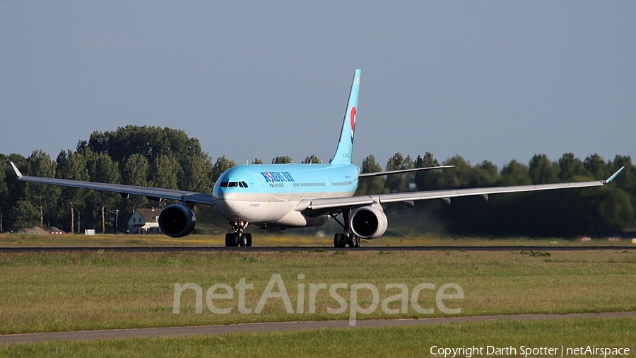 Korean Air Airbus A330-223 (HL7552) | Photo 210891