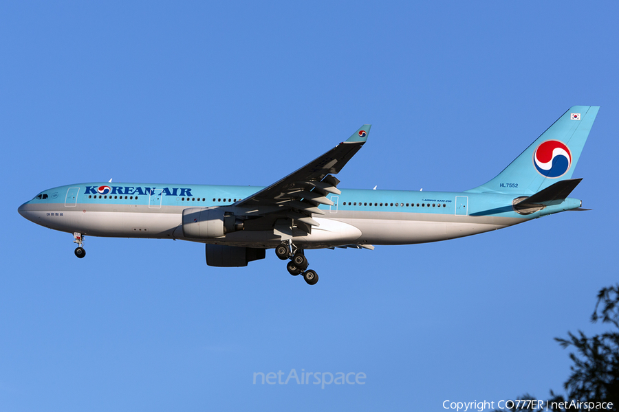 Korean Air Airbus A330-223 (HL7552) | Photo 18518