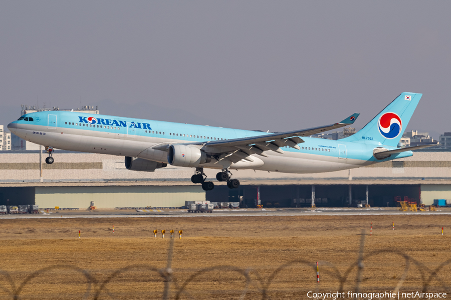 Korean Air Airbus A330-323 (HL7553) | Photo 543713