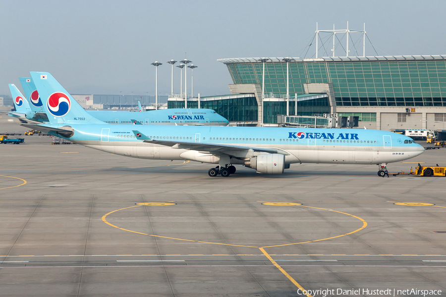 Korean Air Airbus A330-323 (HL7553) | Photo 643994