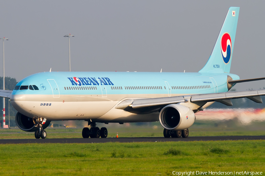 Korean Air Airbus A330-323X (HL7554) | Photo 11115
